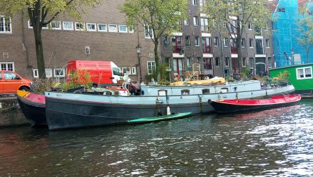 নেদারল্যান্ডস 