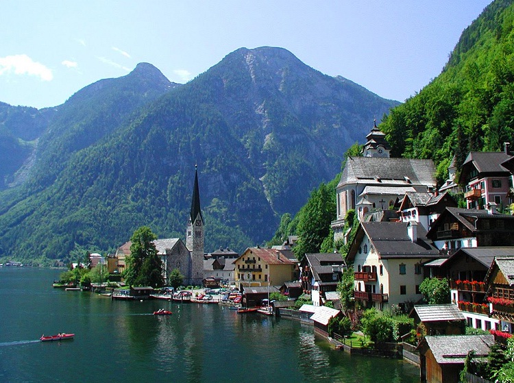 অস্ট্রিয়া 