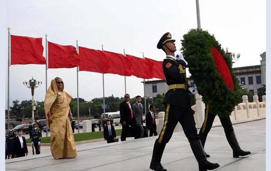 প্রধানমন্ত্রী শেখ হাসিনা