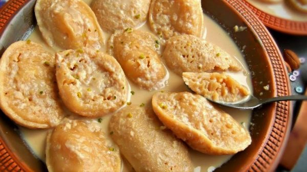 দুধ চিতই